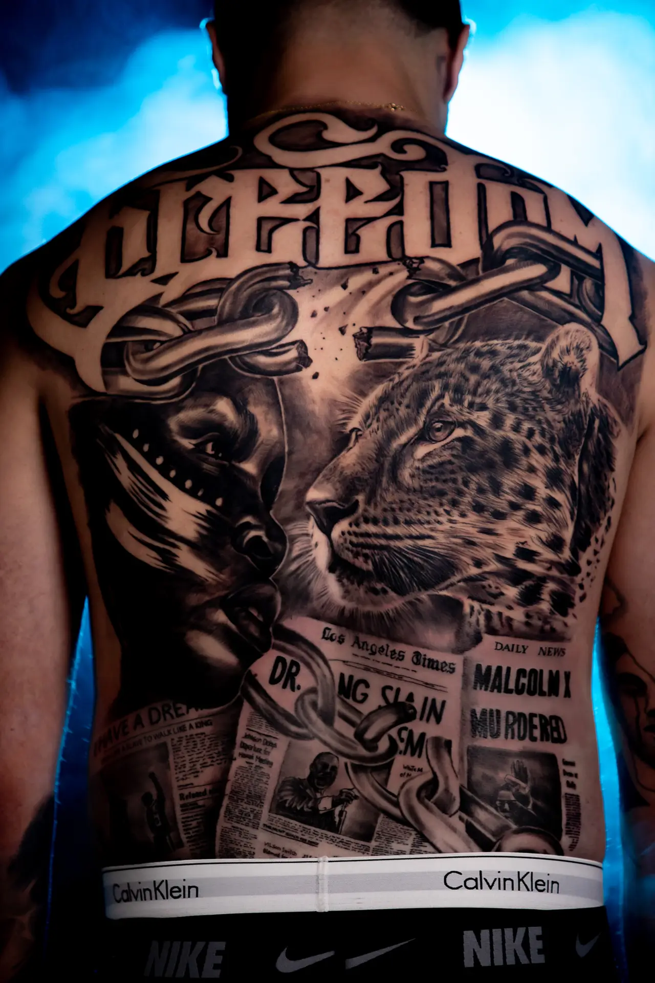 dos tatouage réalisme réalisé par DADDINK & FATTINK chez la fratrie tattoo à Nice daddink.jpg